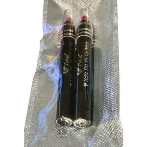 ~NWOB~👀Amuse XoXo Kiss Me Lip Stick 2057-5💋(Red), 2057-2🩷 (Pink) - Lot of 2